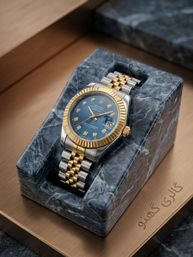 ساعت مچی زنانه رولکس (ROLEX) بند فلزی دو رنگ صفحه آبی نگیندار
